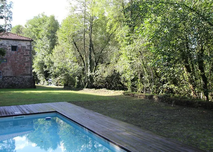 Feriepark Casa Rio Vez - Riverfront Arcos de Valdevez